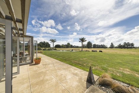 Photo of property in 422 Kairanga Bunnythorpe Road, Bunnythorpe, Palmerston North, 4478