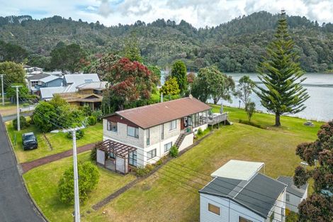 Photo of property in 117a Patuwai Drive, Whangamata, 3620