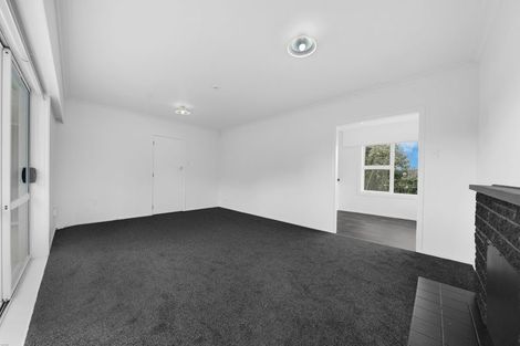 Photo of property in 25 Kayes Road, Pukekohe, 2120