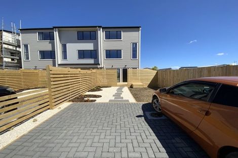 Photo of property in 17 Auranga Drive, Karaka, Papakura, 2113