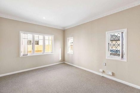 Photo of property in 79c Russell Road, Manurewa, Auckland, 2102