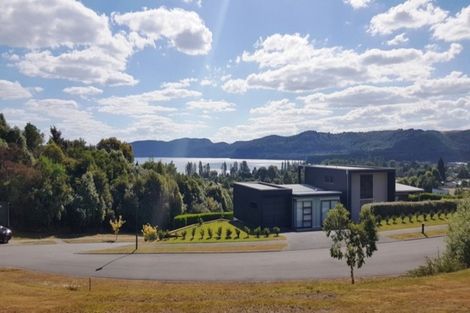 Photo of property in 2 Kittyhawk Drive, Kinloch, Taupo, 3377