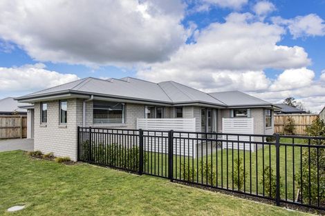 Photo of property in 80a Watkins Drive, Rangiora, 7400