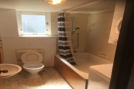 Photo of property in 12 Cottleville Terrace, Thorndon, Wellington, 6011