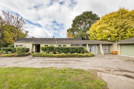 Photo of property in 77 Grove Road, Ashhurst, Palmerston North, 4470