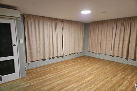 Photo of property in 1/51 Hartford Crescent, Totara Park, Upper Hutt, 5018