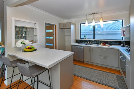 Photo of property in 7 Gatland Road, Opaheke, Papakura, 2113