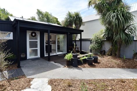 Photo of property in 7a Poulson Street, Addington, Christchurch, 8024