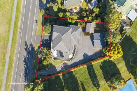 Photo of property in 10 Wakeman Road, Acacia Bay, Taupo, 3330