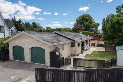 Photo of property in 8 Hart Place, Bridge Hill, Alexandra, 9320