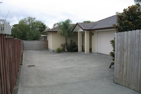 Photo of property in 18a Edgar Pearce Place, Howick, Auckland, 2014