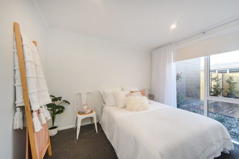 Photo of property in 1c Hereford Street, West End, Palmerston North, 4410