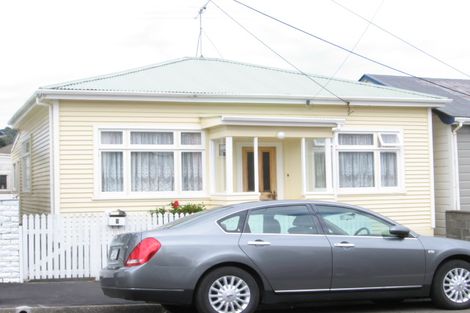 Photo of property in 3 Cardall Street, Newtown, Wellington, 6021