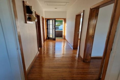 Photo of property in 9 Meola Road, Westmere, Auckland, 1022