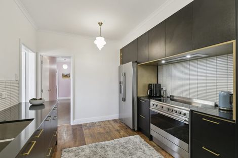 Photo of property in 15 Henderson Street, Karori, Wellington, 6012