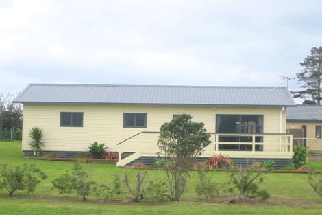 Photo of property in 536 Matarangi Drive, Matarangi, Whitianga, 3592