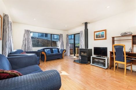 Photo of property in 34 Garton Drive, Massey, Auckland, 0614