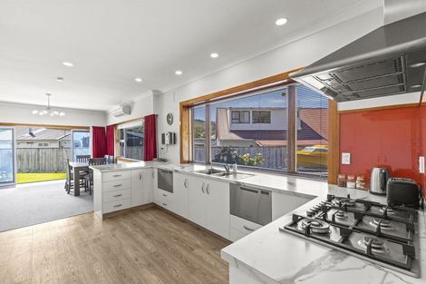 Photo of property in 36 Kent Street, Picton, 7220