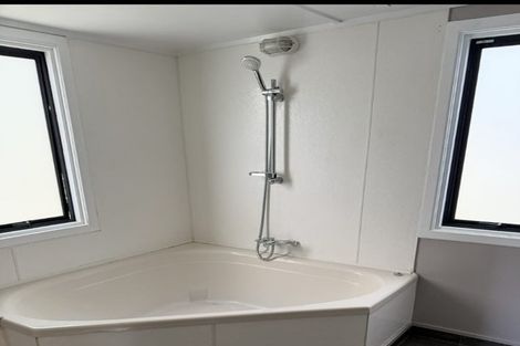 Photo of property in 200 Great North Road, Te Kamo, Kamo, 0185