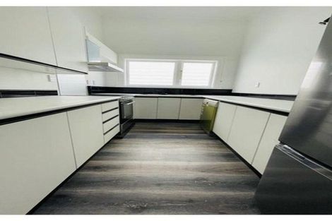 Photo of property in 5a Hay Street, Oriental Bay, Wellington, 6011