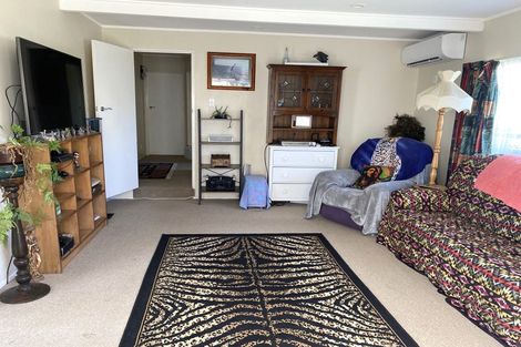 Photo of property in 150a Peel Street, Westport, 7825