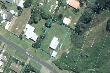 Photo of property in 3 King Street, Opunake, 4616