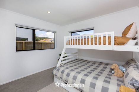 Photo of property in 2 Bathurst Street, Heretaunga, Upper Hutt, 5018