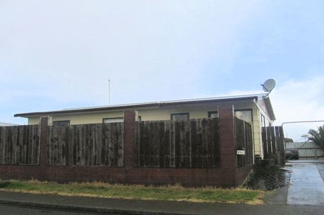 Photo of property in 2/89 Tarbet Street, Flaxmere, Hastings, 4120