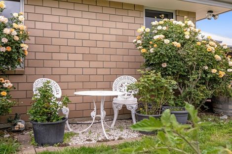 Photo of property in 9 Riverside Way, Amberley, 7410