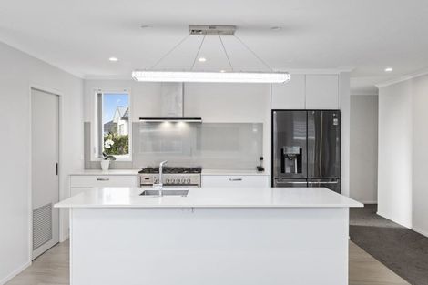 Photo of property in 15 Bellenden Crescent, Pokeno, 2402