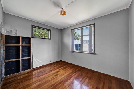 Photo of property in 65 Turuturu Road, Hawera, 4610