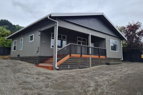 Photo of property in 69b Hampden Street, Picton, 7220