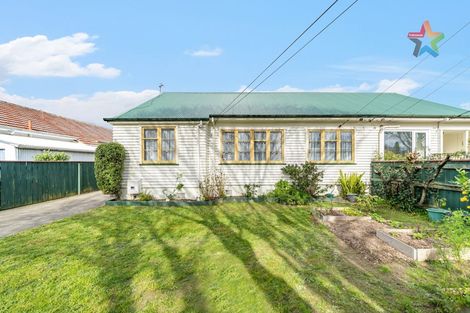 Photo of property in 80 Naenae Road, Naenae, Lower Hutt, 5011