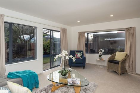 Photo of property in 33a Van Asch Street, Sumner, Christchurch, 8081