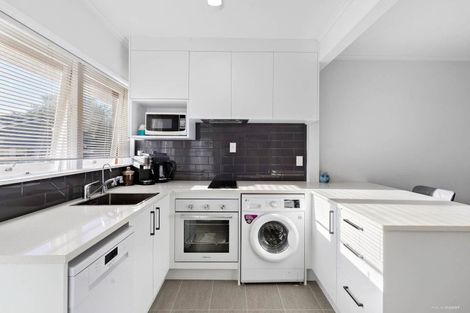 Photo of property in 3/11 Evelyn Place, Hillcrest, Auckland, 0627