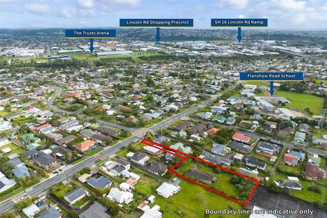 Photo of property in 29 Flanshaw Road, Te Atatu South, Auckland, 0610