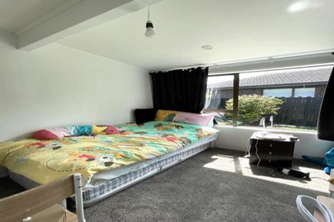 Photo of property in 287 Bucklands Beach Road, Bucklands Beach, Auckland, 2012