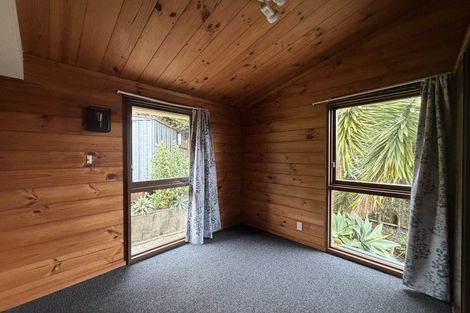 Photo of property in 55 Park Hill Road, Birkenhead, Auckland, 0626