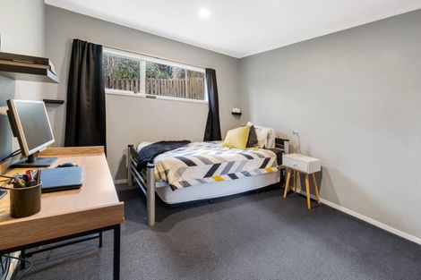 Photo of property in 15 Robbies Road, Shelly Park, Auckland, 2014