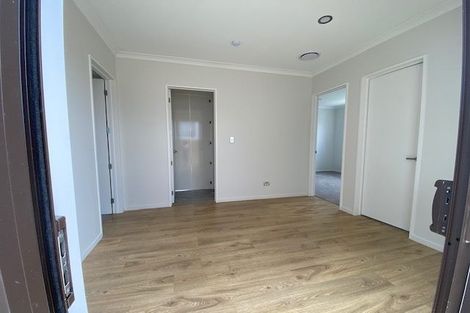 Photo of property in 66 Tir Conaill Avenue, Flat Bush, Auckland, 2019