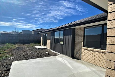 Photo of property in 12 Peter Bourne Drive, Pokeno, 2402