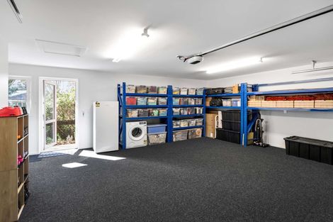 Photo of property in 4 Stonebridge Lane, Oxford, 7430