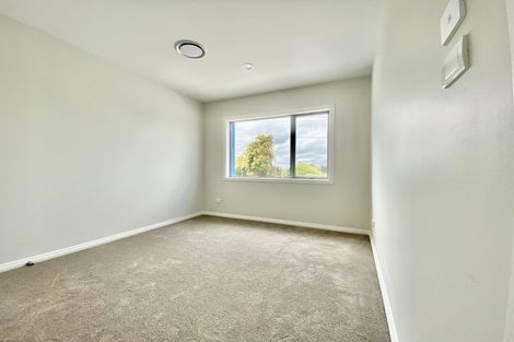 Photo of property in 1 Surrey Street, Manurewa, Auckland, 2102