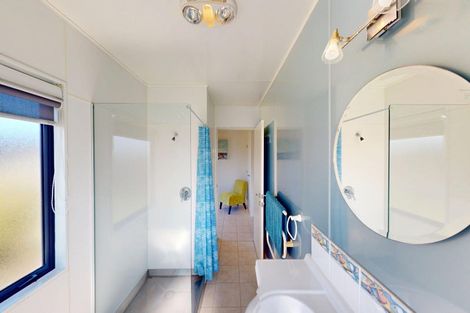 Photo of property in 13 Rua Avenue, Waitarere Beach, Levin, 5510