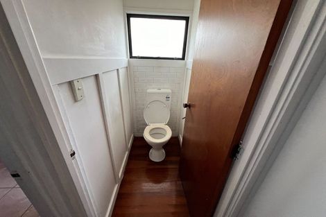 Photo of property in 8 Southview Place, Wattle Downs, Auckland, 2102