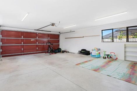 Photo of property in 6 Pukeko Street, Ruakaka, 0116