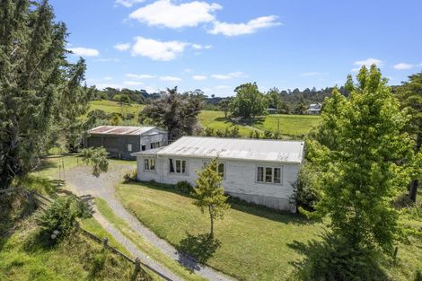 Photo of property in 30 Coulter Road, Swanson, Auckland, 0614