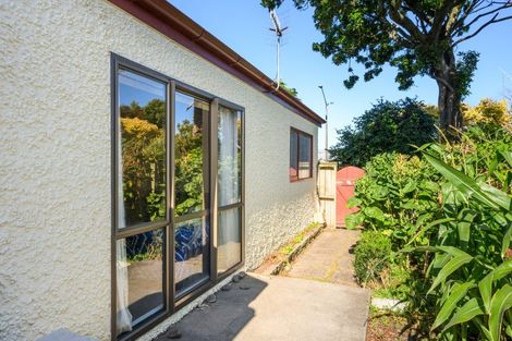 Photo of property in 1/133 Cook Street, West End, Palmerston North, 4410