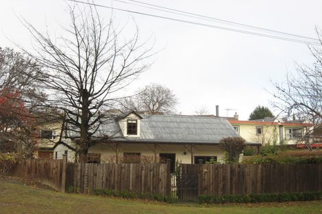 Photo of property in 30 Caernarvon Street, Arrowtown, 9302