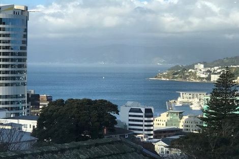 Photo of property in 7 Waiteata Road, Kelburn, Wellington, 6012